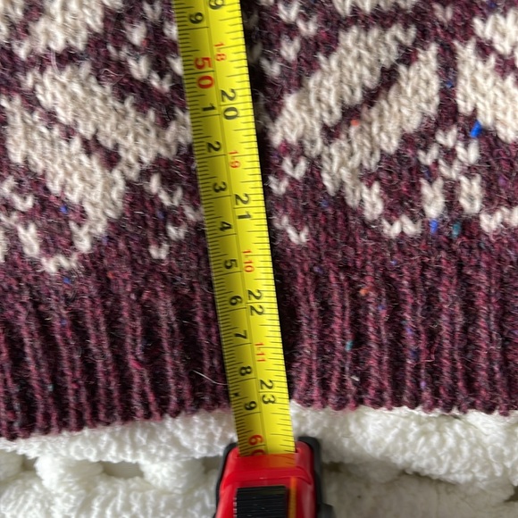 Fair Isle Alps, 💯% wool pullover Lg. Vintage sweater. Colorful. Rolled collar. - Picture 5 of 5